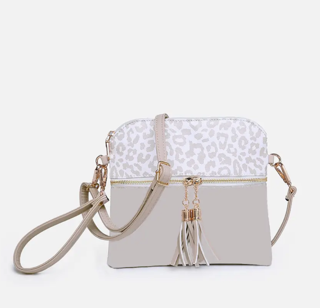 Tara Cheetah in Beige