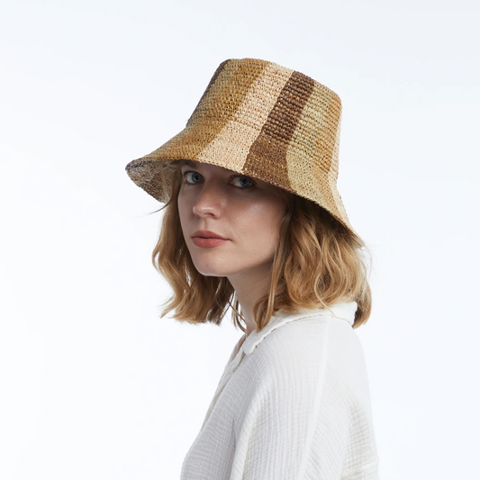 Bailey in Natural/Camel/Chocolate