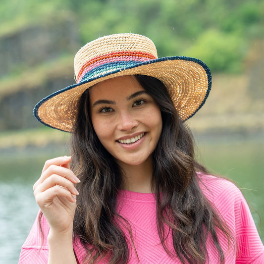 Elara in Natural