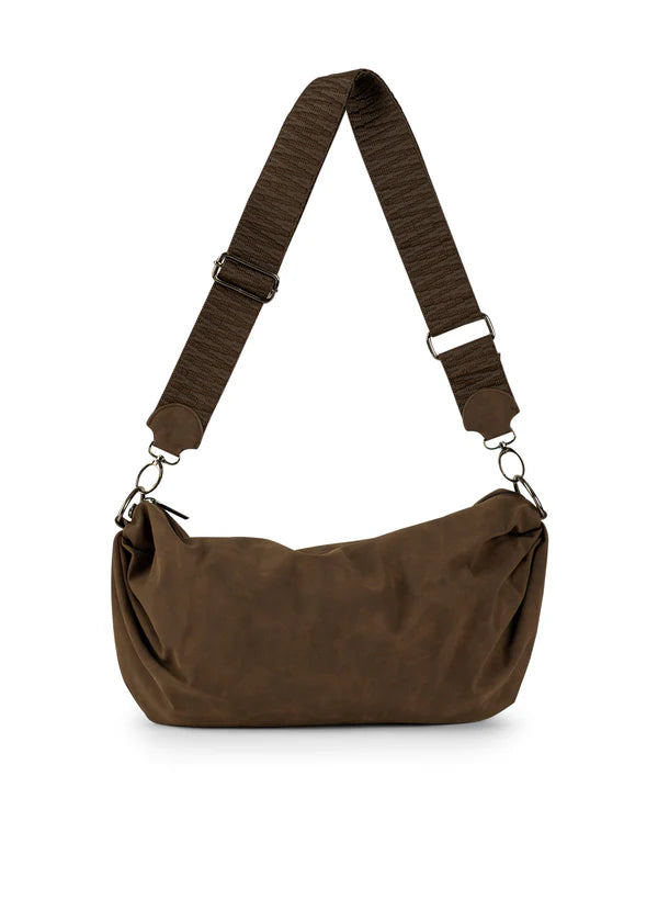 Ollie Sling Bag in Espresso