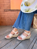 Hilo in Ivory