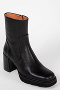 21926 SUSAN in Negro