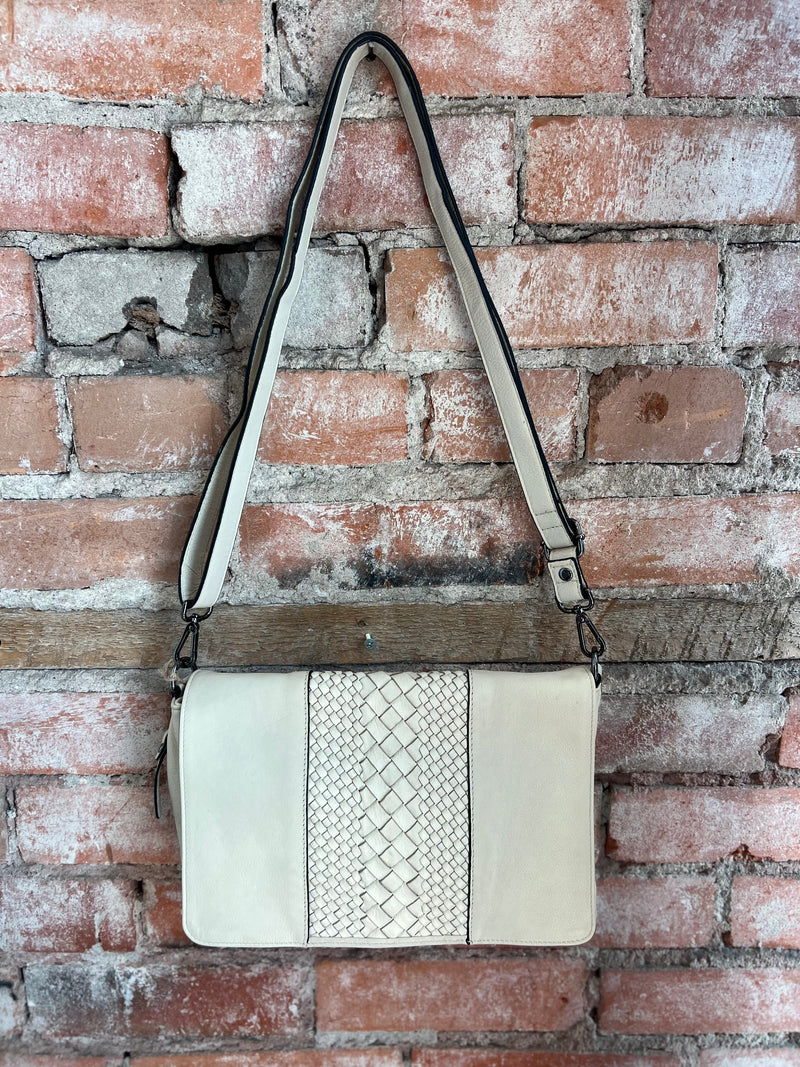 Alessia 116 in Ivory