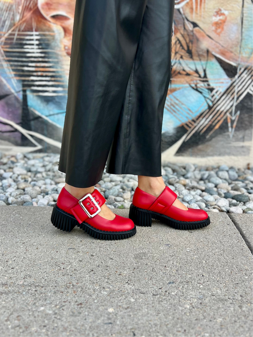 Plita Jin in Red