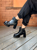 Mod Easy in Black