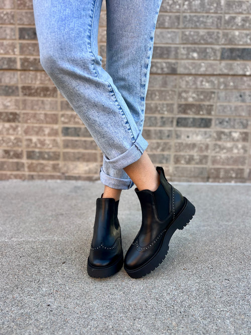 Chelsea in Nero