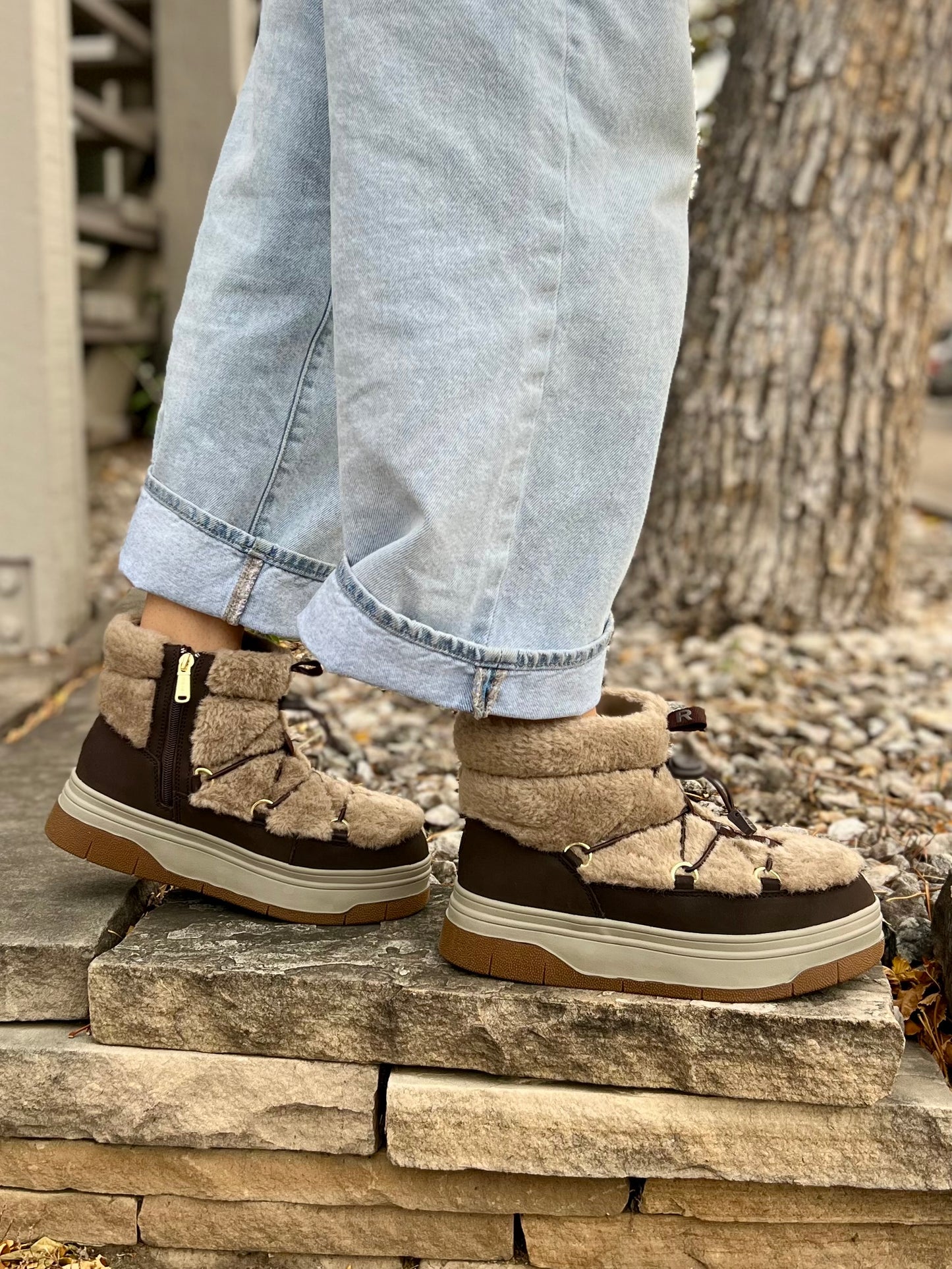 Janie in Dark Brown