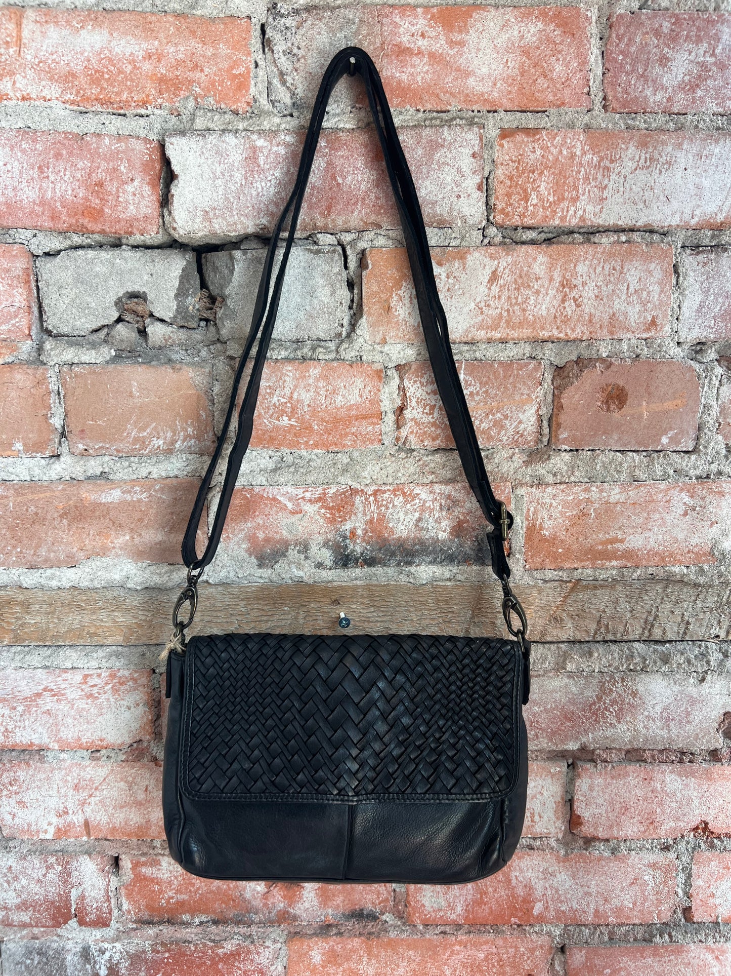 Olivia 055 in Black