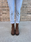 Bait in Brown