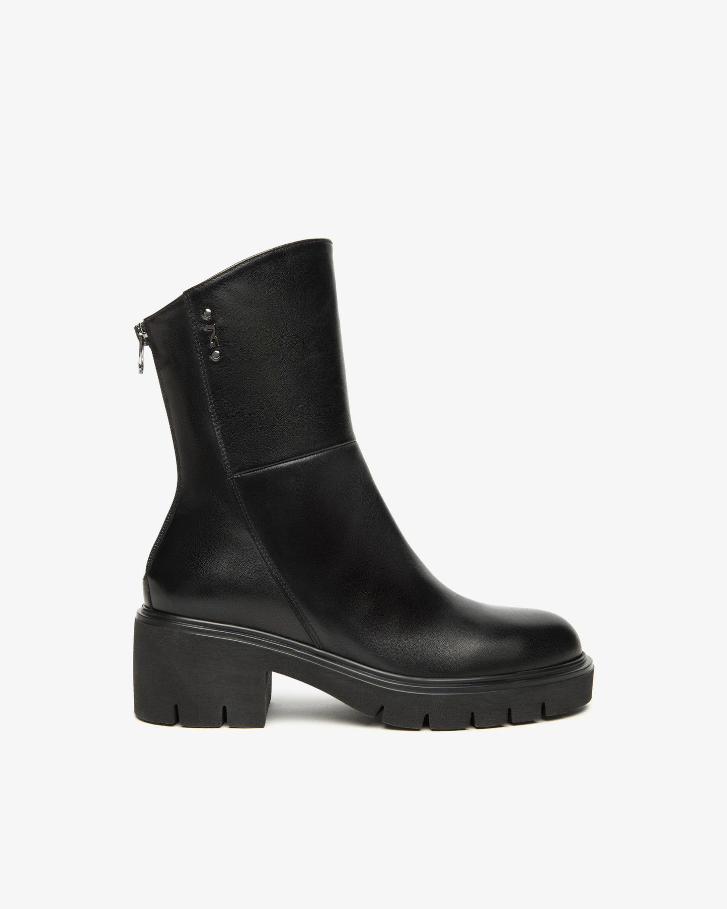 Sagar in Nero