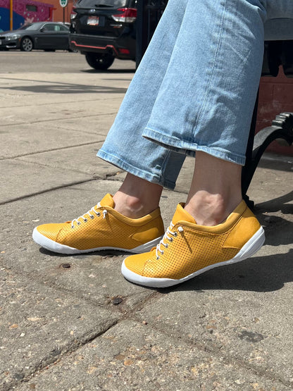 Teejay in Ochre