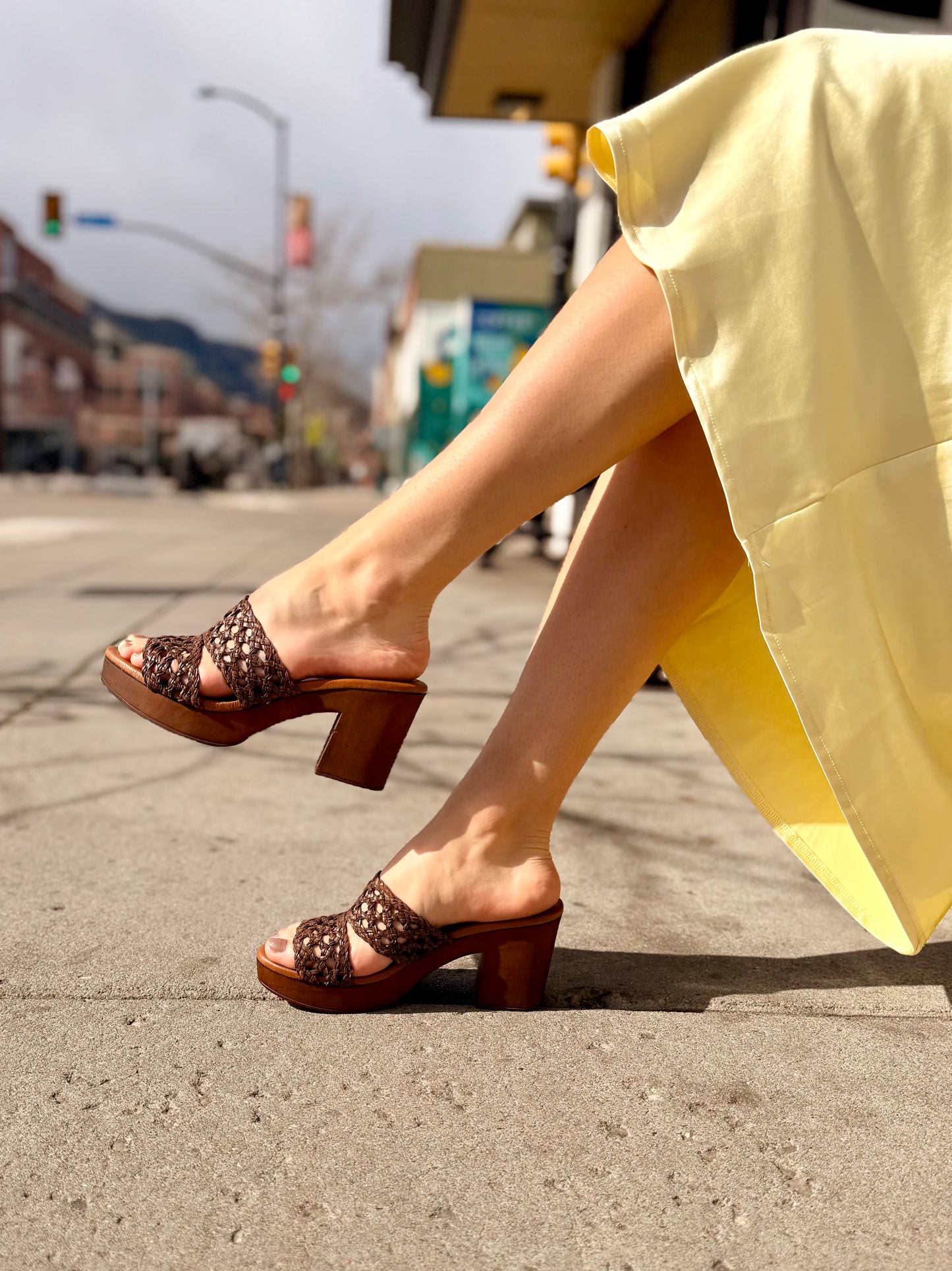 Wylie in T.Moro Raffia