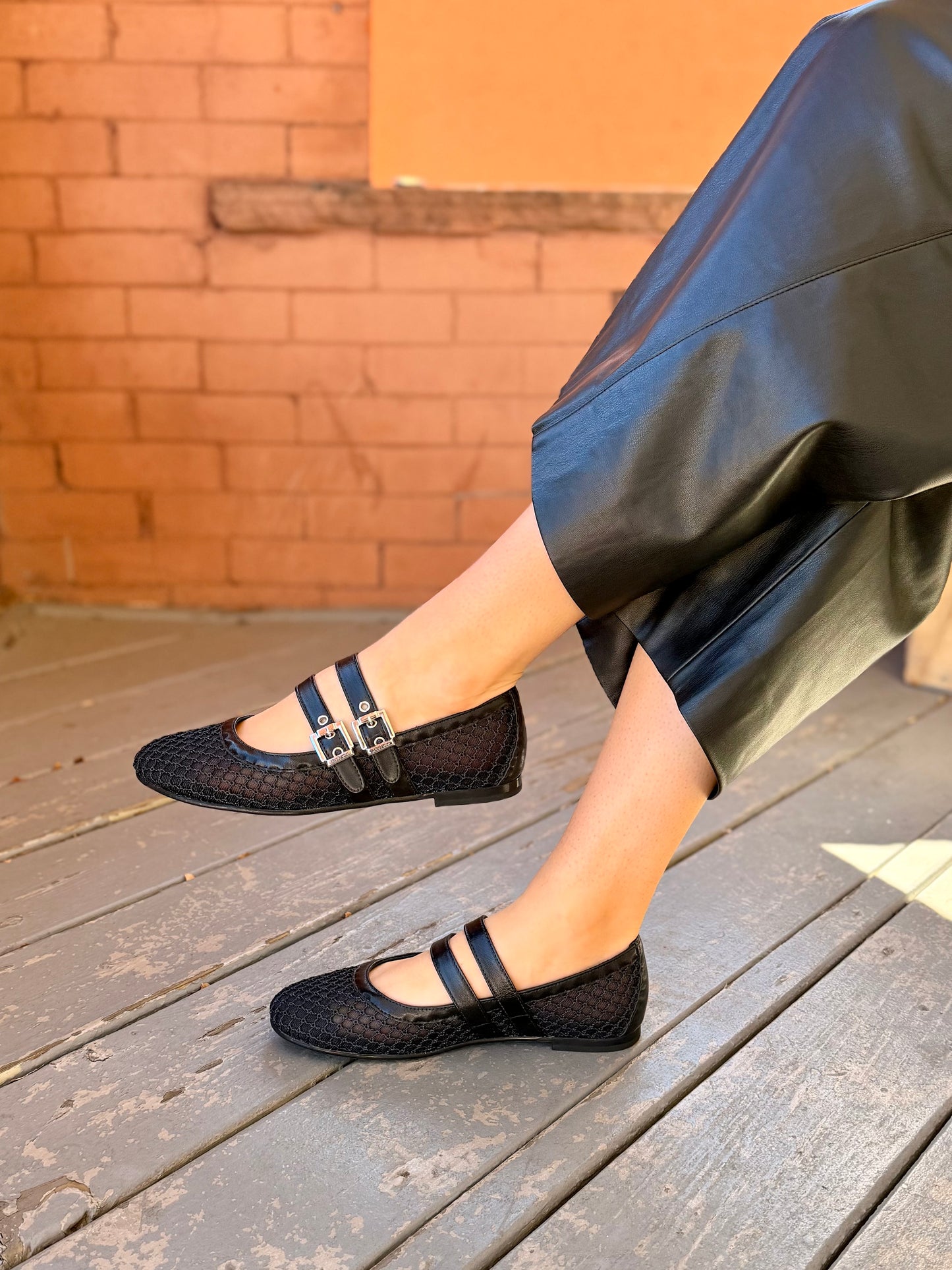 Ami E615001D in Nero