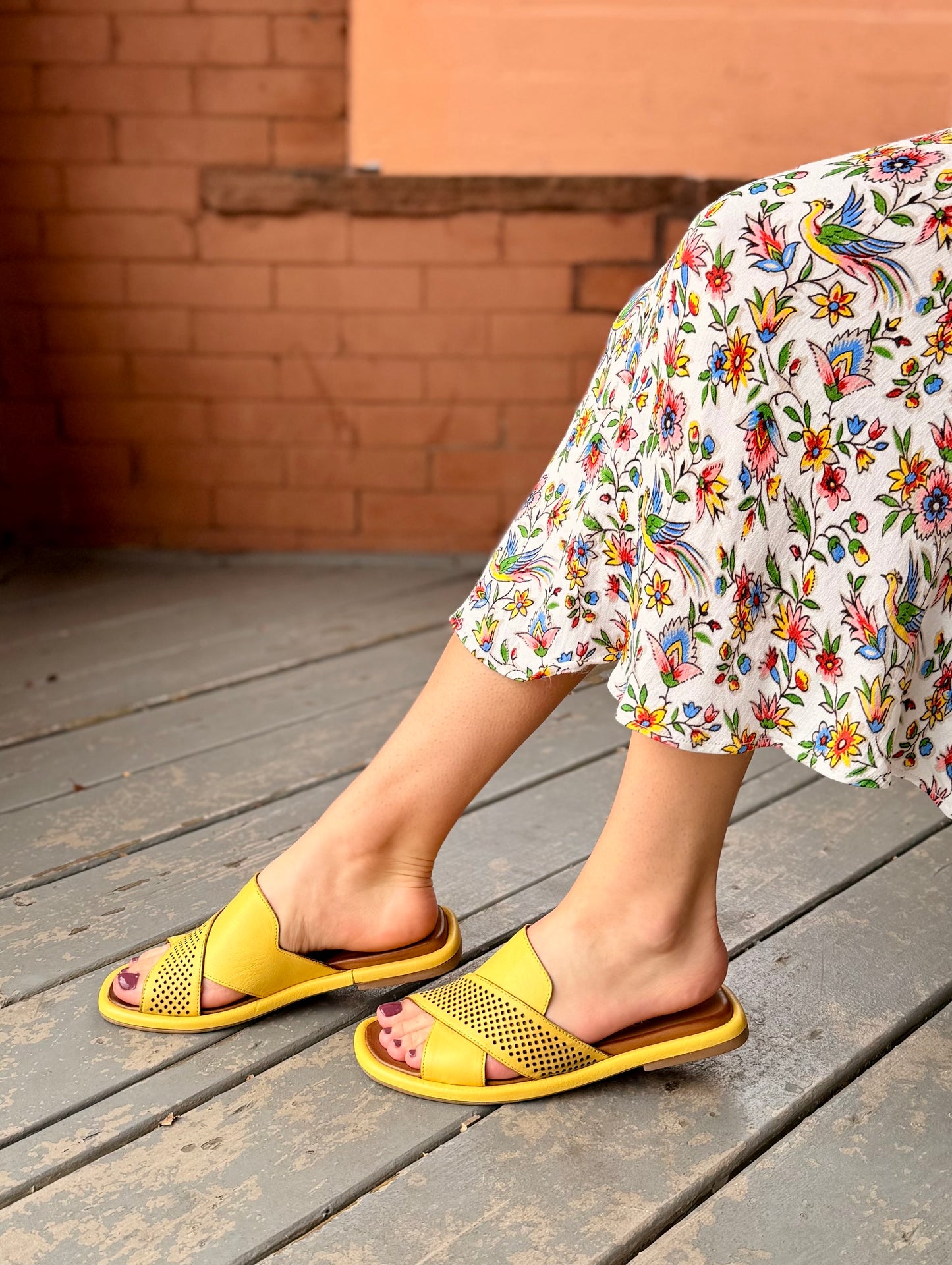 Eddison in Yellow