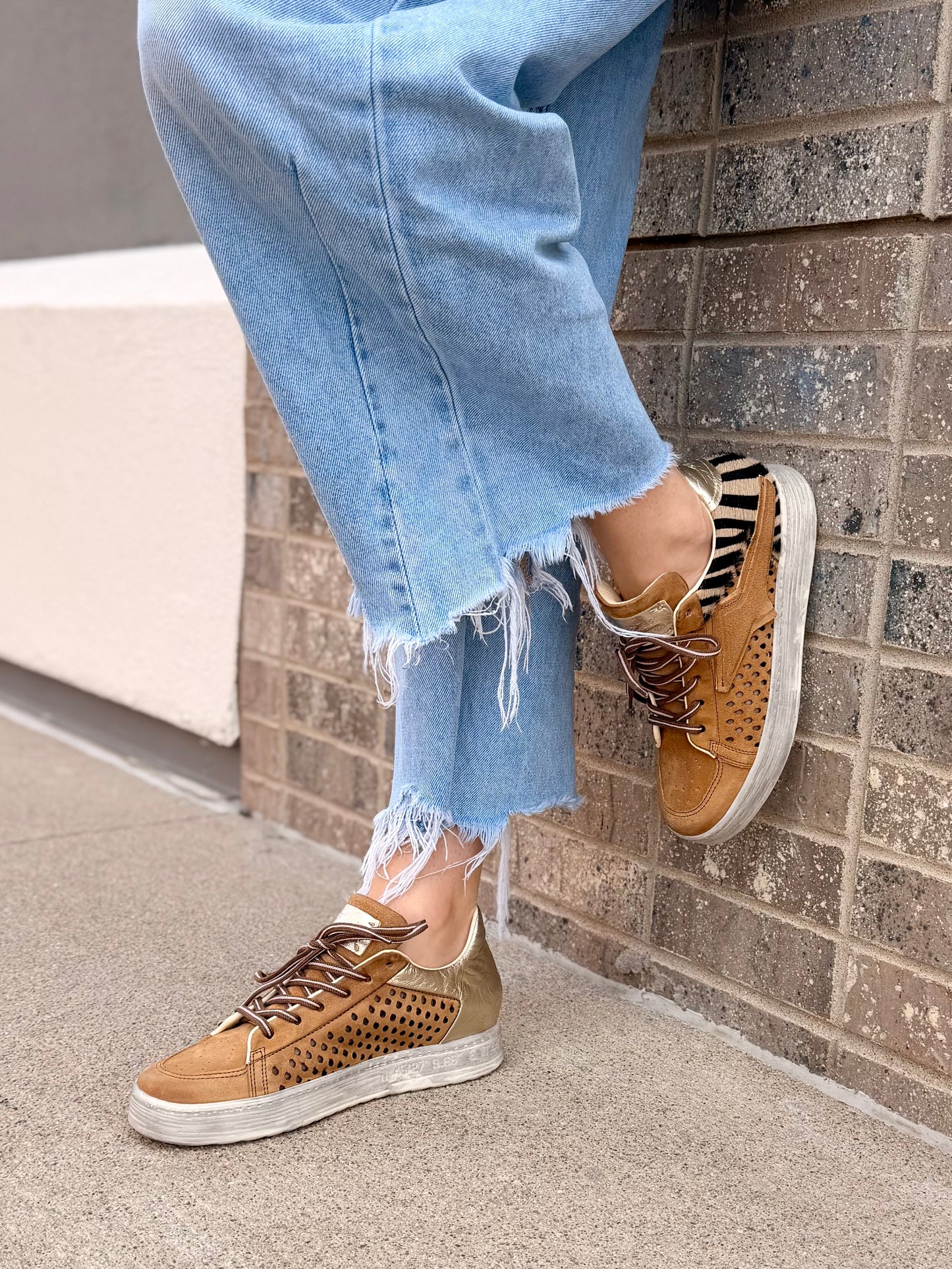 Adrian in Camel+Zebra