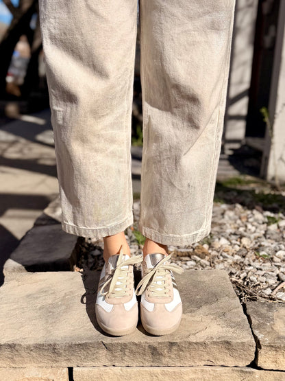 83.300.12 in Oak/White