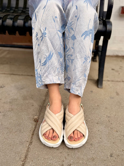 Mellow Mana in Cream