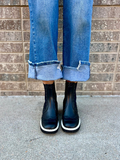 Plita Cillo in Black