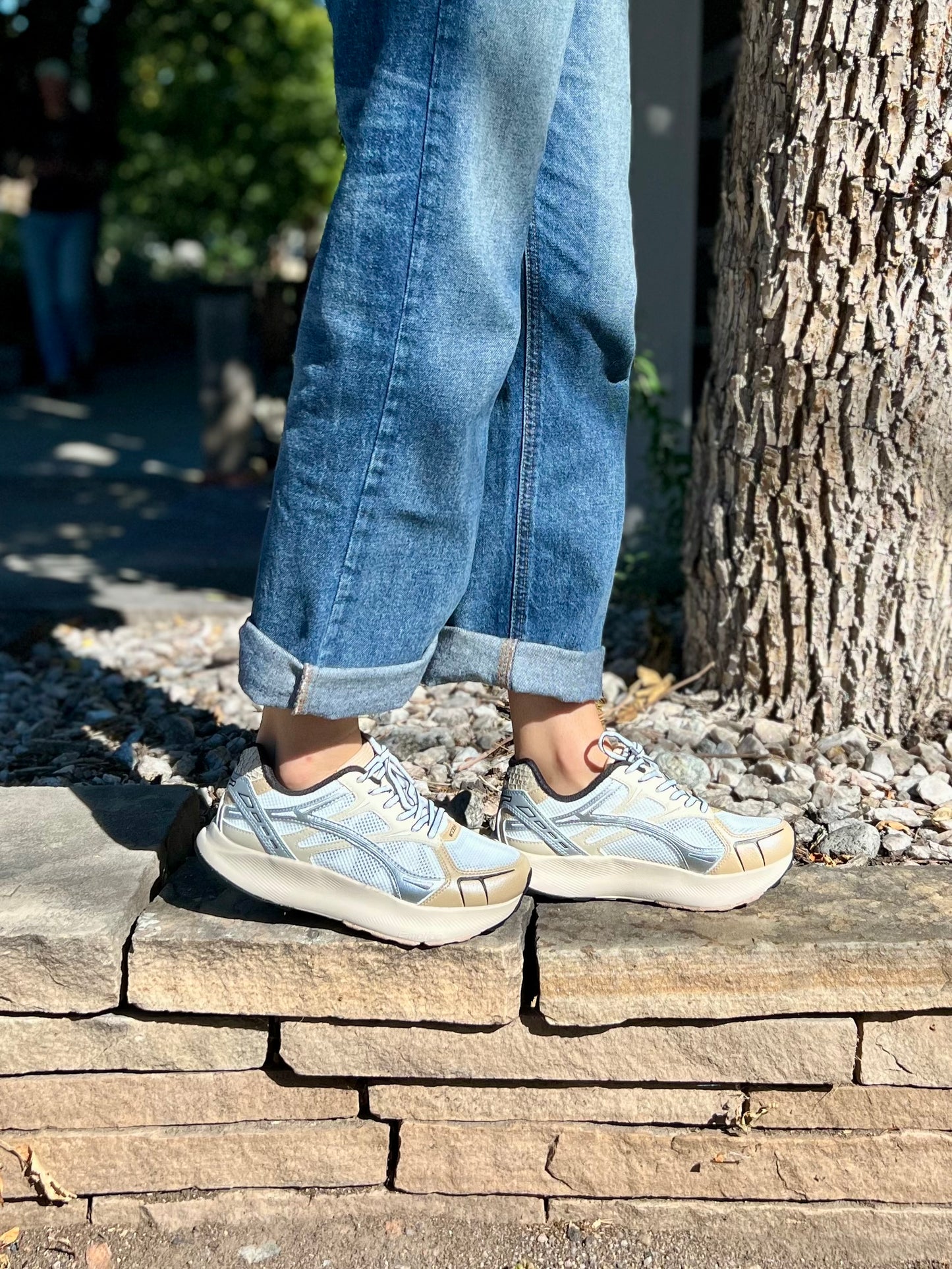 Freja in Coffee Cream