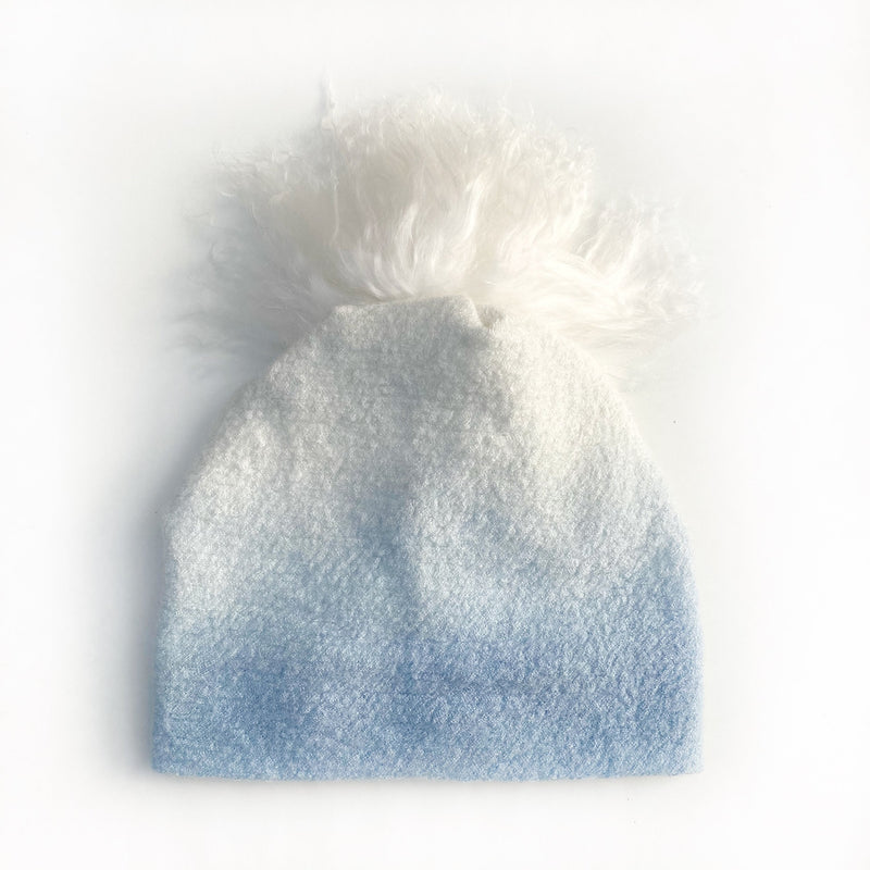 Aura Beanie in Pearl/Sky Gradient