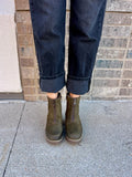 Munro in Olive