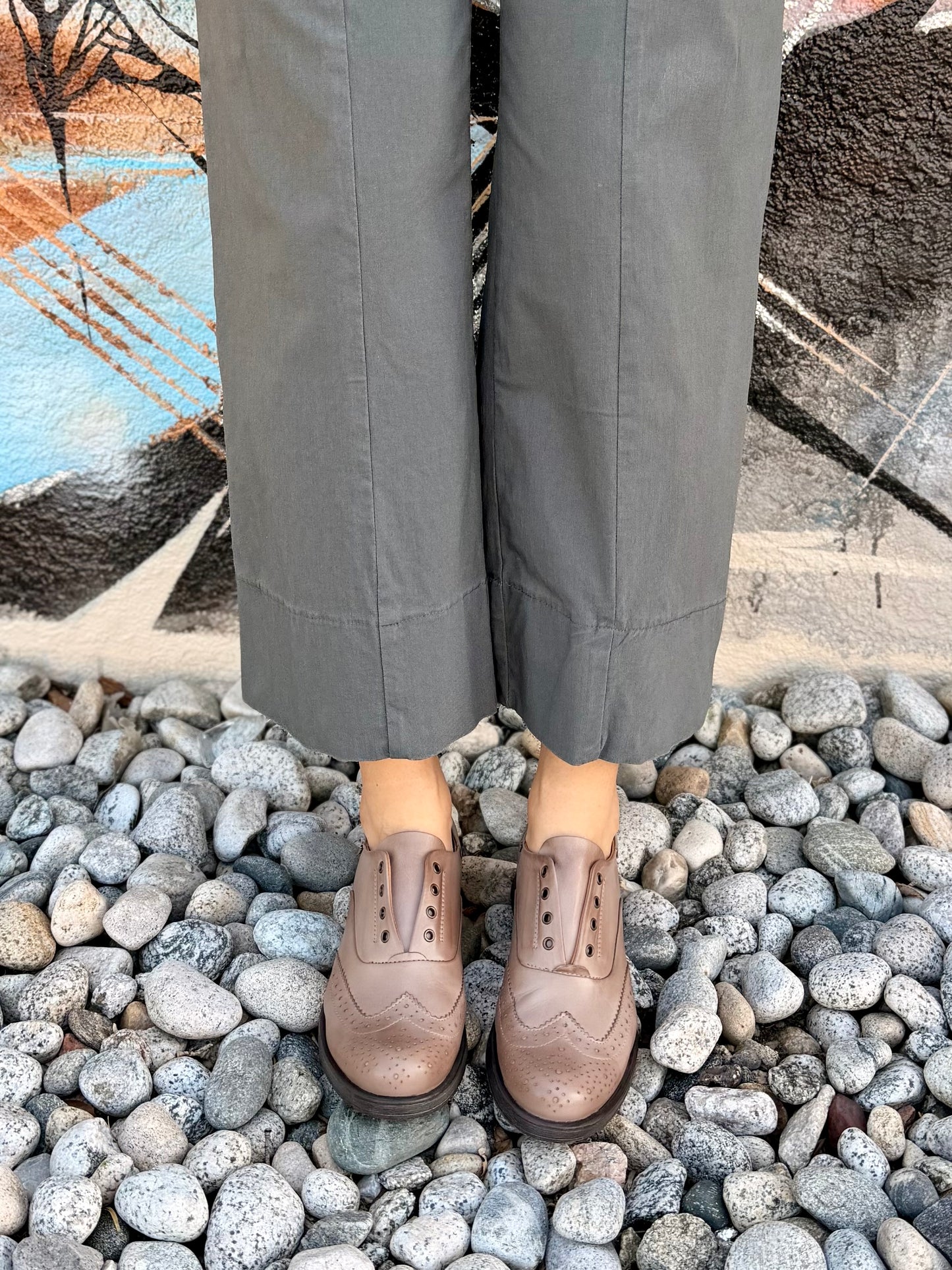 Peabody in Beige