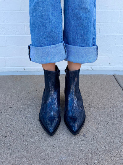 Chelsea Western in Blue