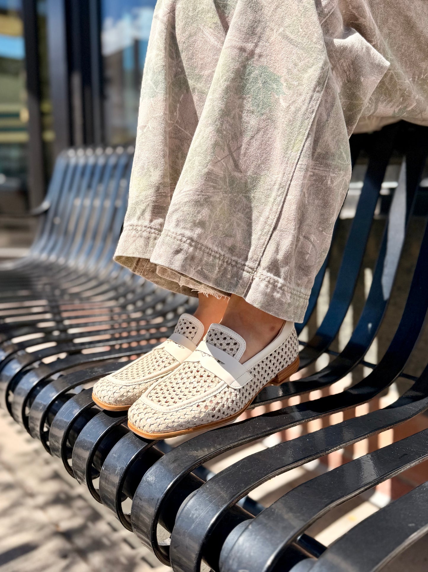 21818 LENA in Creme