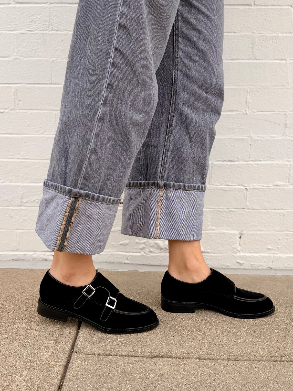 Wide Belt Guy in Black