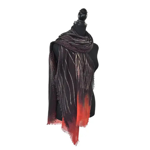 Sapwood in Black/Red