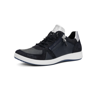 Riviera in Navy