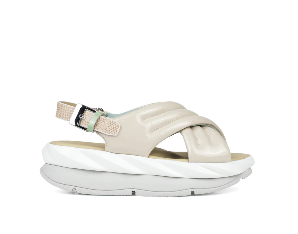 Mellow Mana in Cream
