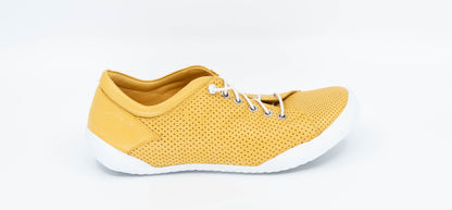 Teejay in Ochre