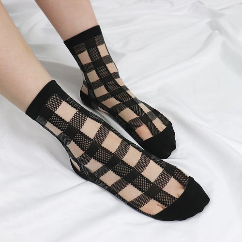 Checkered Lace in Black
