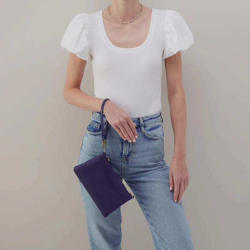 Darcy in Winter Violet