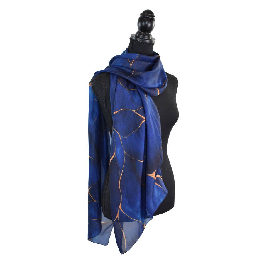 Delmar in Navy/Gold