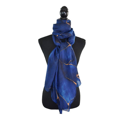 Delmar in Navy/Gold