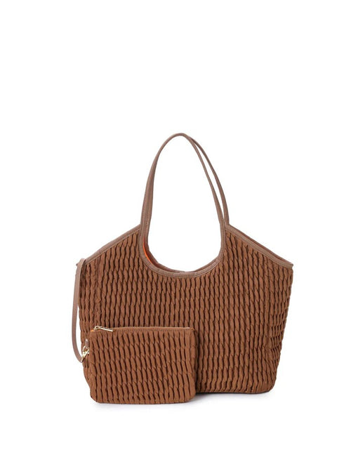Isla in Walnut