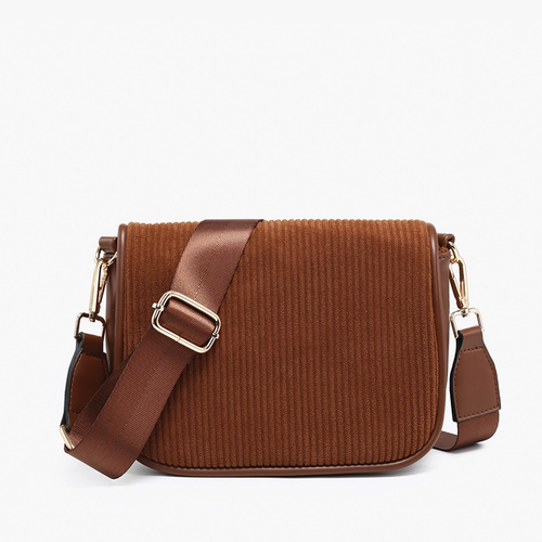 Serena in Brown