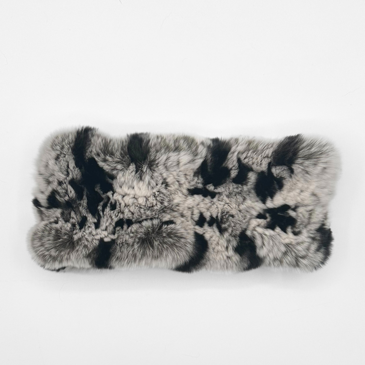 HB-152 in Black/White
