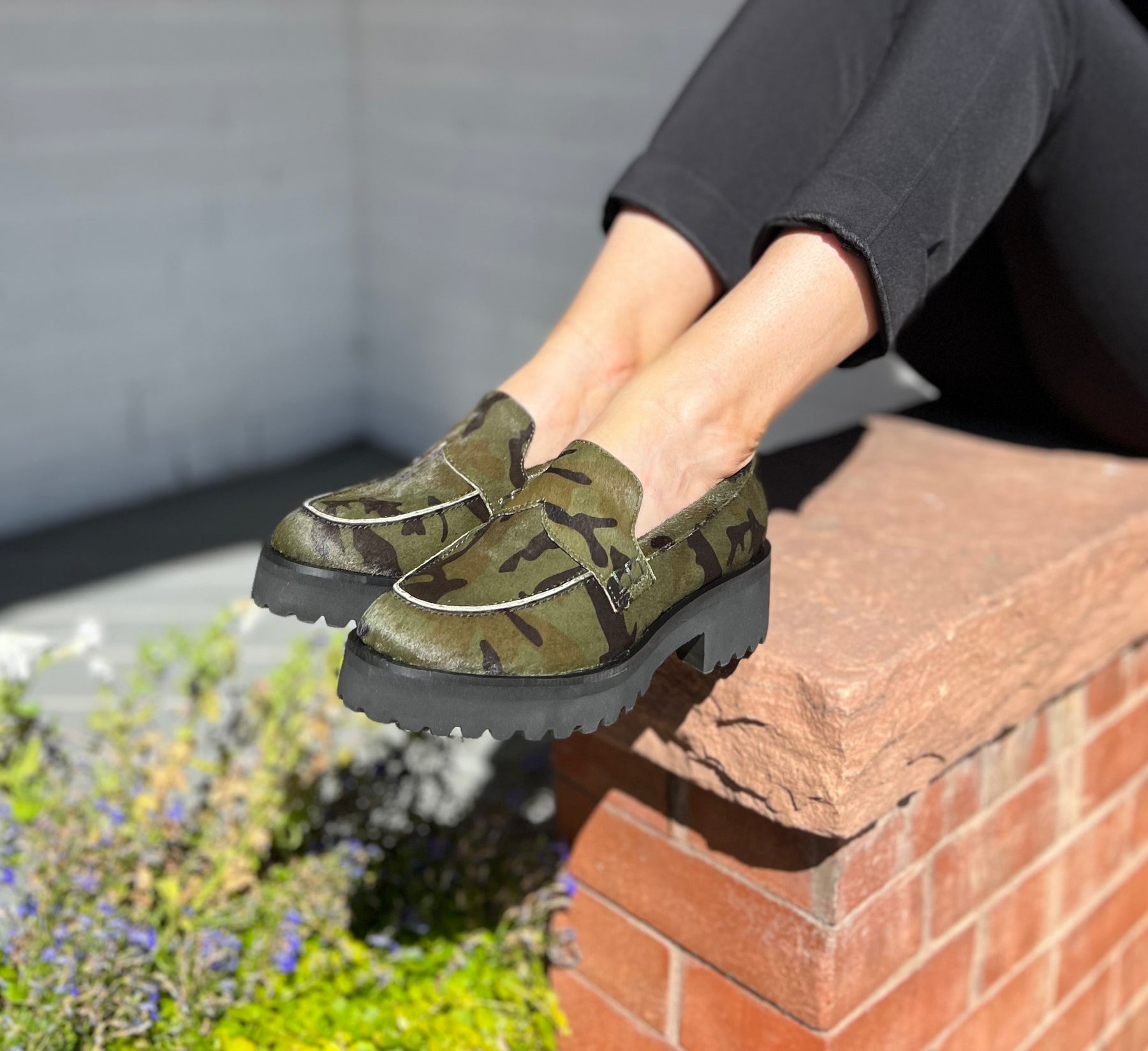 Lugg Lady in Camo – Two Sole Sisters