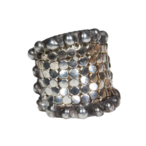 wide mesh ring